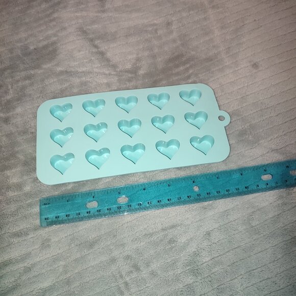 Quality Silicone Baking Mould Hearts 15 Compartments Candy Chocolate Heart blue - Picture 4 of 5